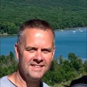 Meet your Posher, Lyle